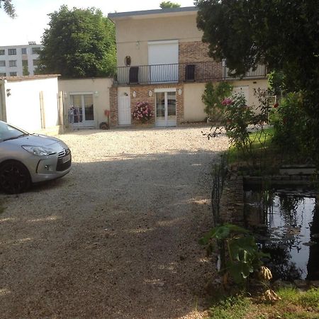 Studio Fond De Jardin Палезо Екстериор снимка